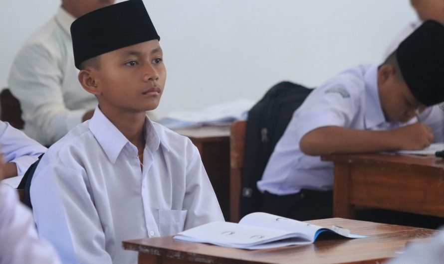 KEGIATAN MATRIKULASI BAHASA PONPES TERPADU AL-MULTAZAM 2