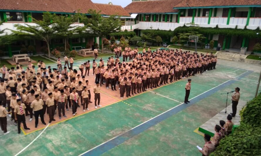 Penutupan Kegiatan Pramuka Santri SMPIT AL-MULTAZAM 2