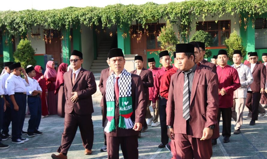 Upacara DEDIKASI 2025 Pondok Pesantren Terpadu Al-Multazam 2 Tegaskan Komitmen Disiplin SDM dan Santri