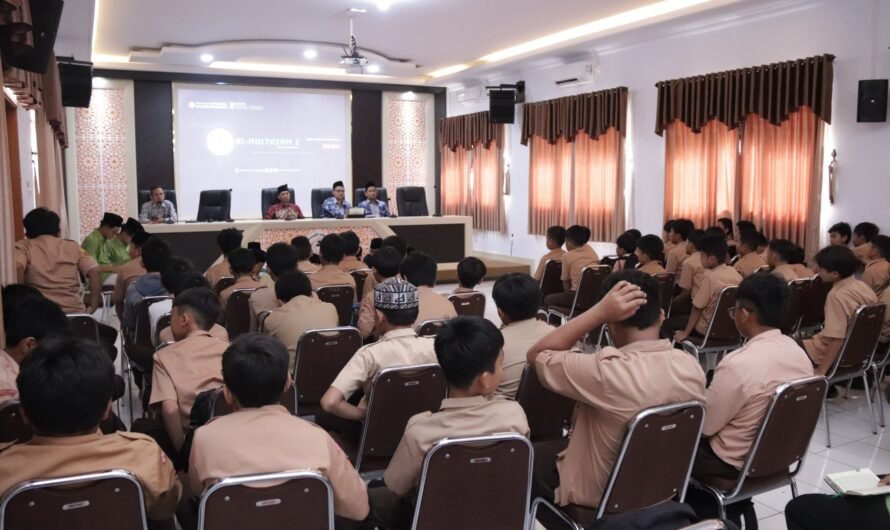 Kunjungan Edukatif Santri SDIT ke SMPIT Al-Multazam 2