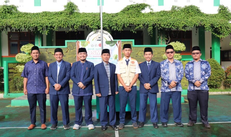 Santri Mengabdi untuk Negeri! BSM 14 SMPIT Al-Multazam 2 Hadir di Desa Kaliaren