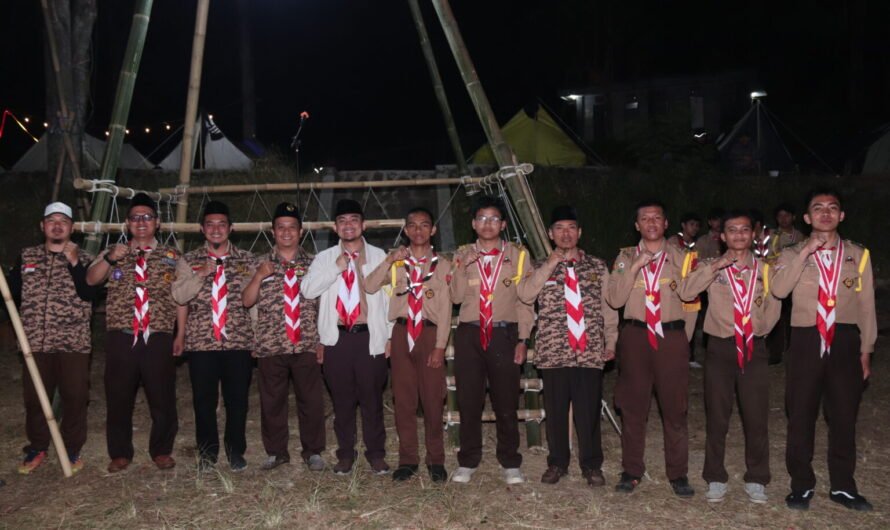 Nyala Api Unggun dan Semangat Kepemimpinan di Malam Kedua Super Camp 13