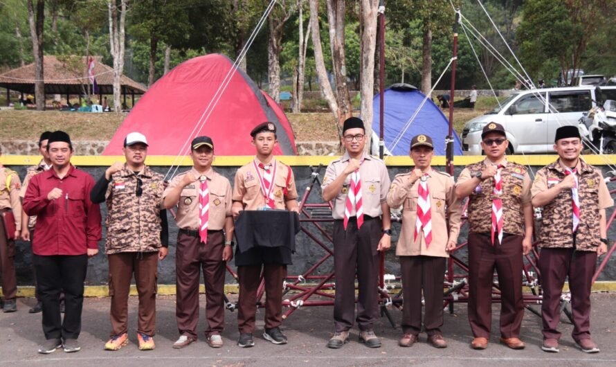 Penutupan Super Camp SMPIT Al-Multazam 2 Bersamaan dengan Upacara HUT ke-81 Kemerdekaan RI